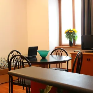  Apartahotel Odescalchi Italia