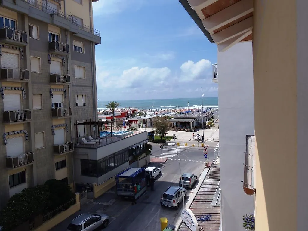 Hotel Lido Inn Lido di Camaiore